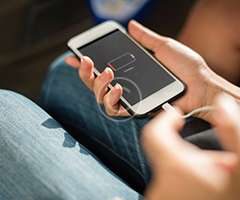 Телефон не заряжается